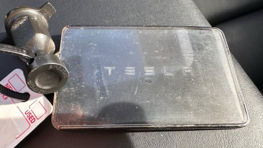 2019 Tesla Model 3 5YJ3E1EA5KF436093