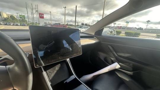 2020 Tesla Model 3 5YJ3E1EA4LF590506