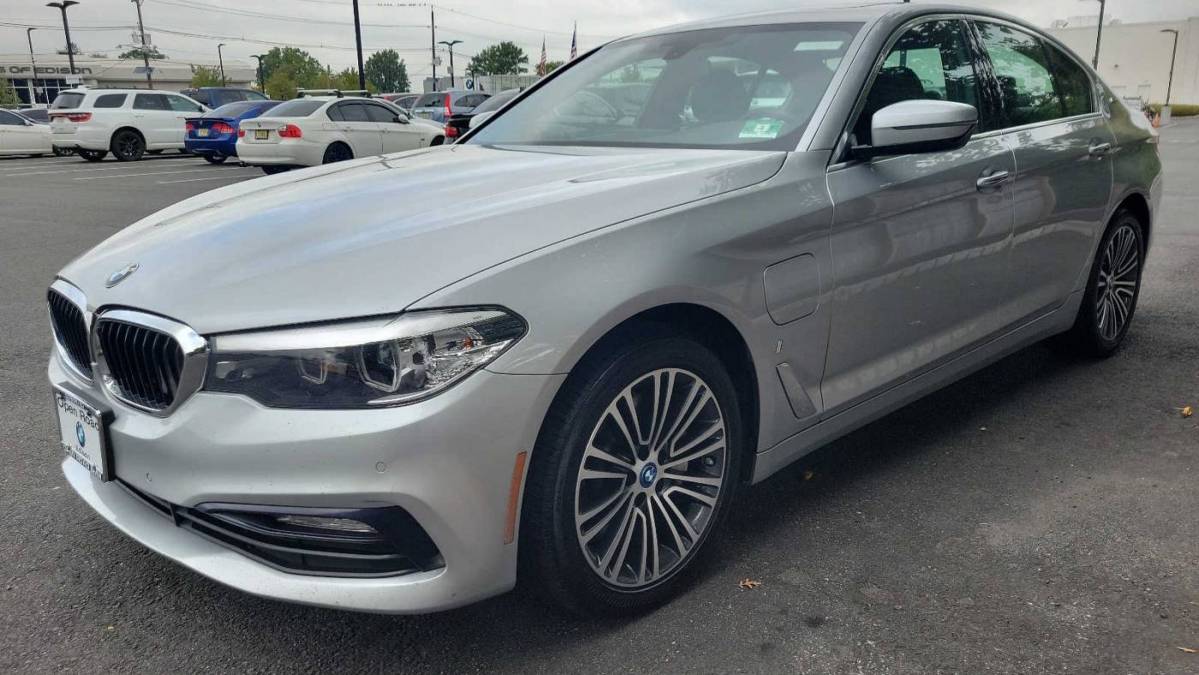 2018 BMW 5 Series WBAJB1C53JB085477