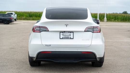 2021 Tesla Model Y 5YJYGDEE6MF139180