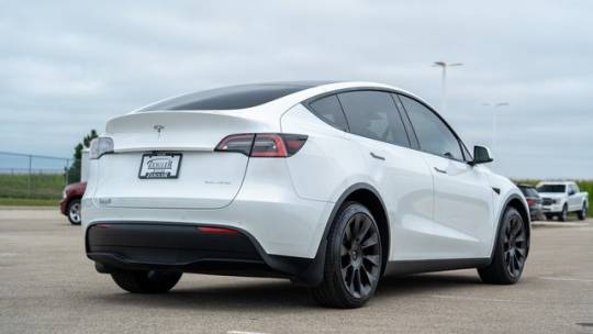 2021 Tesla Model Y 5YJYGDEE6MF139180