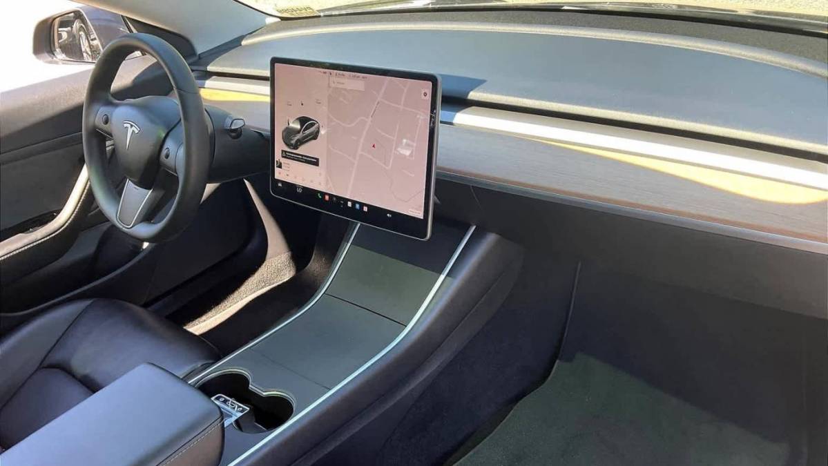 2020 Tesla Model 3 5YJ3E1EB4LF663849