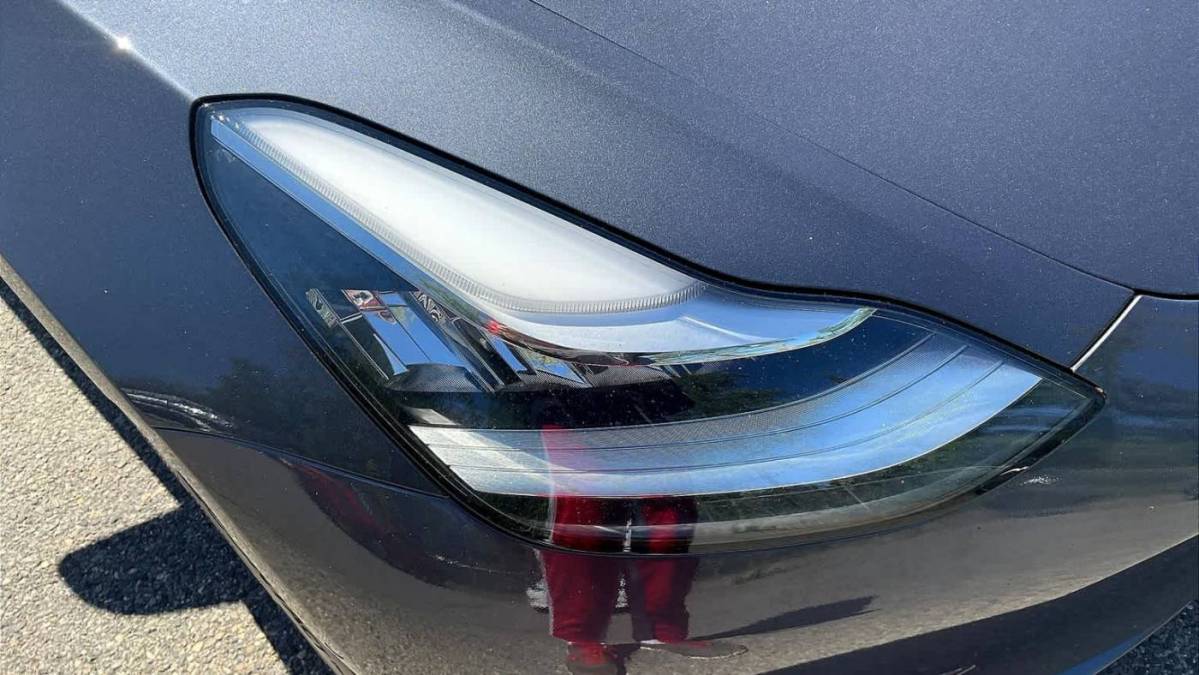 2020 Tesla Model 3 5YJ3E1EB4LF663849