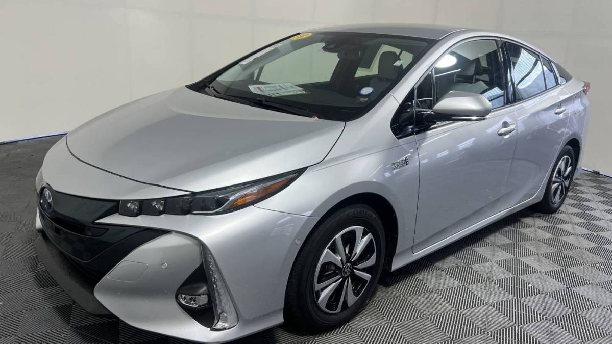 2018 Toyota Prius Prime JTDKARFPXJ3077103