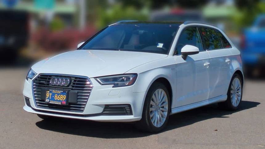 2018 Audi A3 Sportback e-tron WAUTPBFF8JA061847