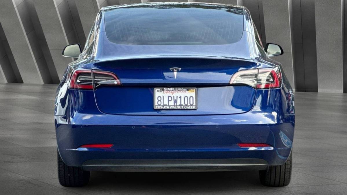 2019 Tesla Model 3 5YJ3E1EA1KF425074