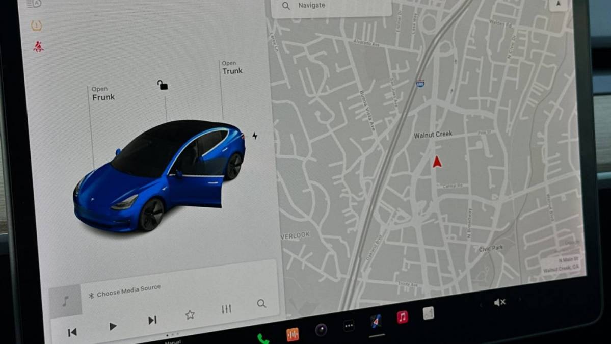 2019 Tesla Model 3 5YJ3E1EA1KF425074