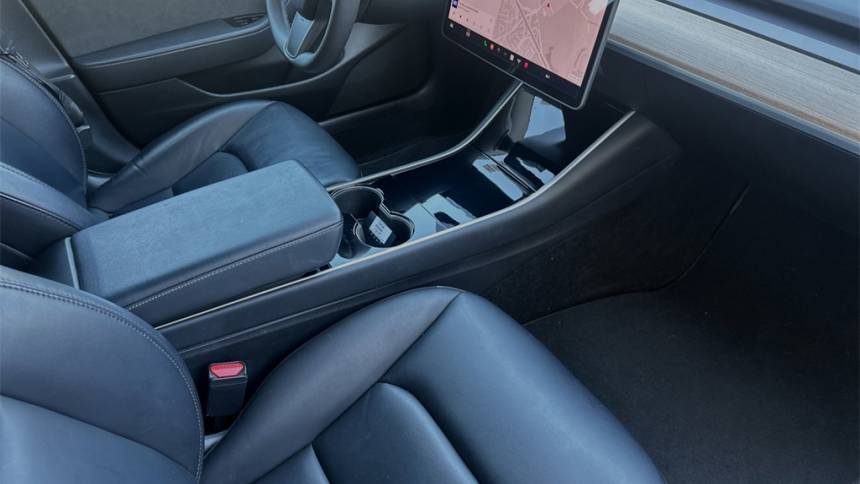 2020 Tesla Model 3 5YJ3E1EA1LF808031