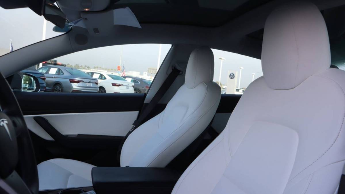 2019 Tesla Model 3 5YJ3E1EA1KF312421