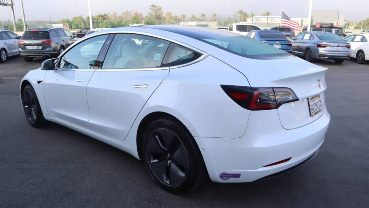 2019 Tesla Model 3 5YJ3E1EA1KF312421