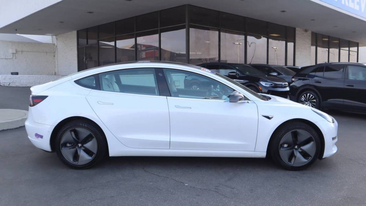 2019 Tesla Model 3 5YJ3E1EA1KF312421