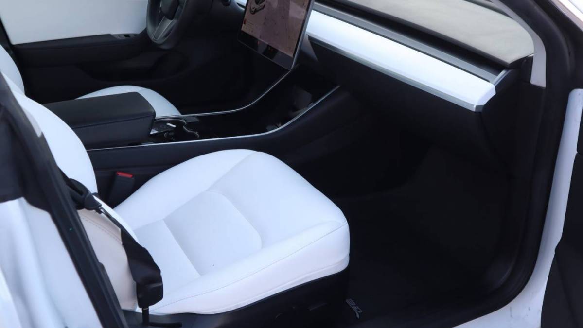 2019 Tesla Model 3 5YJ3E1EA1KF312421