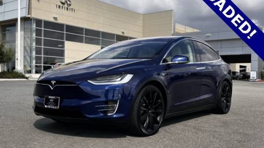 2018 Tesla Model X 5YJXCBE22JF103225