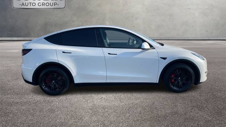 2021 Tesla Model Y 5YJYGDEE1MF259176