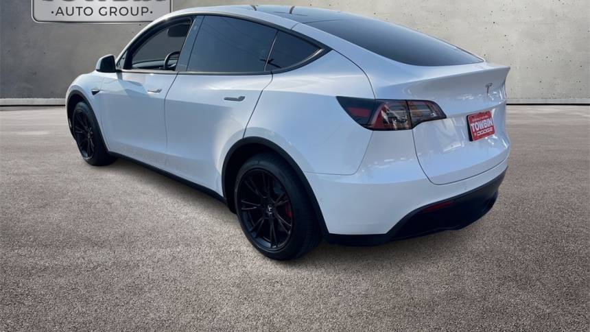 2021 Tesla Model Y 5YJYGDEE1MF259176