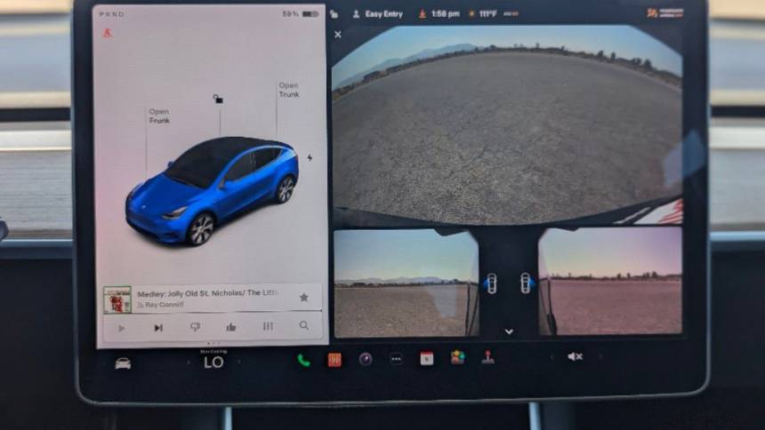 2021 Tesla Model Y 5YJYGDEE2MF093735