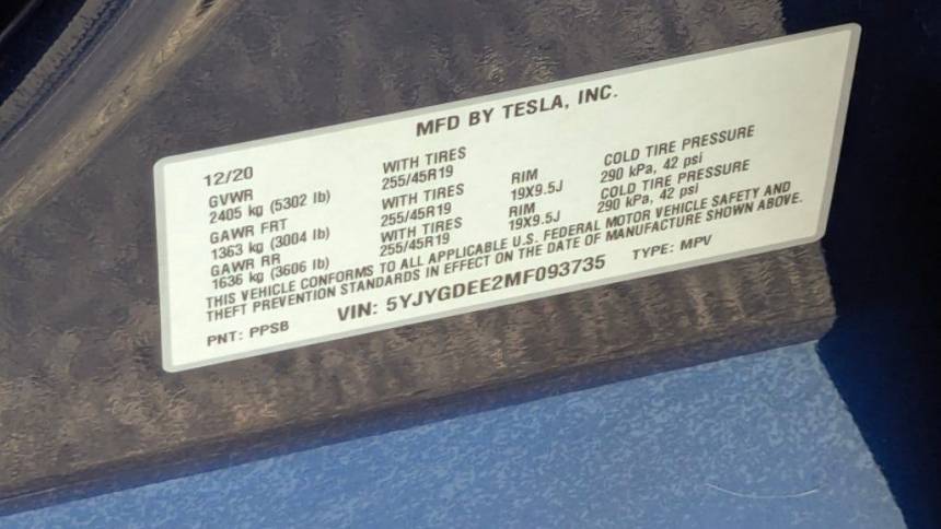 2021 Tesla Model Y 5YJYGDEE2MF093735