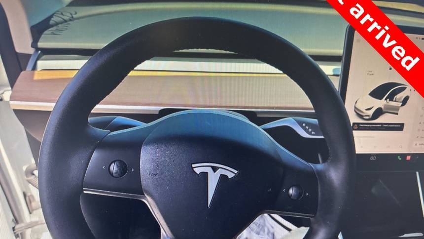 2020 Tesla Model Y 5YJYGDEE9LF039895