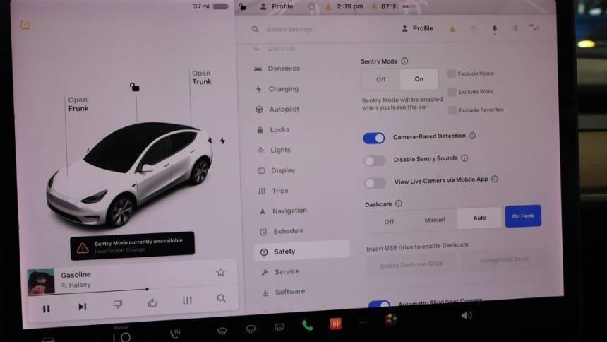 2021 Tesla Model Y 5YJYGDEE8MF086532