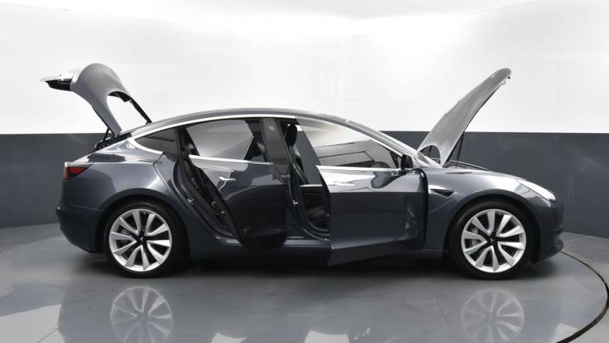 2019 Tesla Model 3 5YJ3E1EA8KF435598