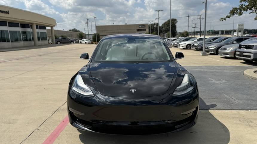 2018 Tesla Model 3 5YJ3E1EA9JF166509