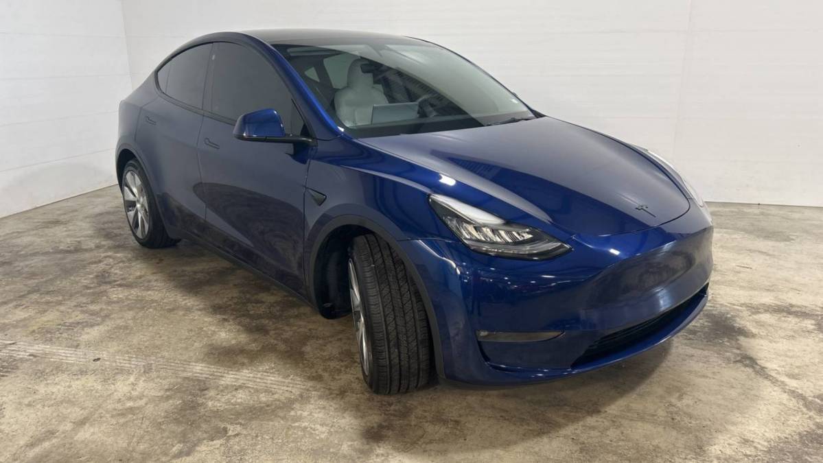 2021 Tesla Model Y 5YJYGDEE1MF302558