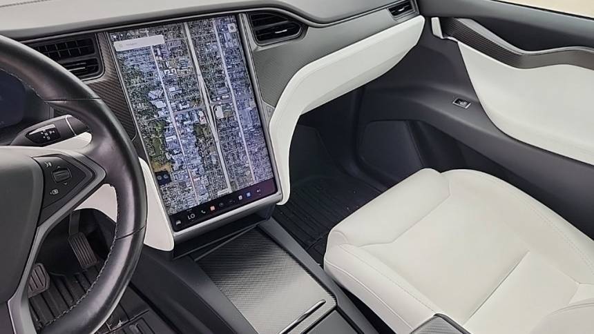 2019 Tesla Model X 5YJXCBE29KF151290