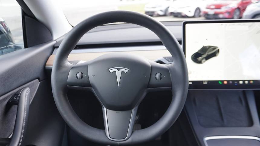 2021 Tesla Model Y 5YJYGDEE9MF265856