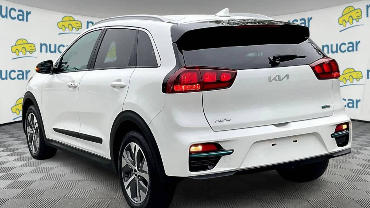 2022 Kia NIRO EV KNDCC3LG8N5132254