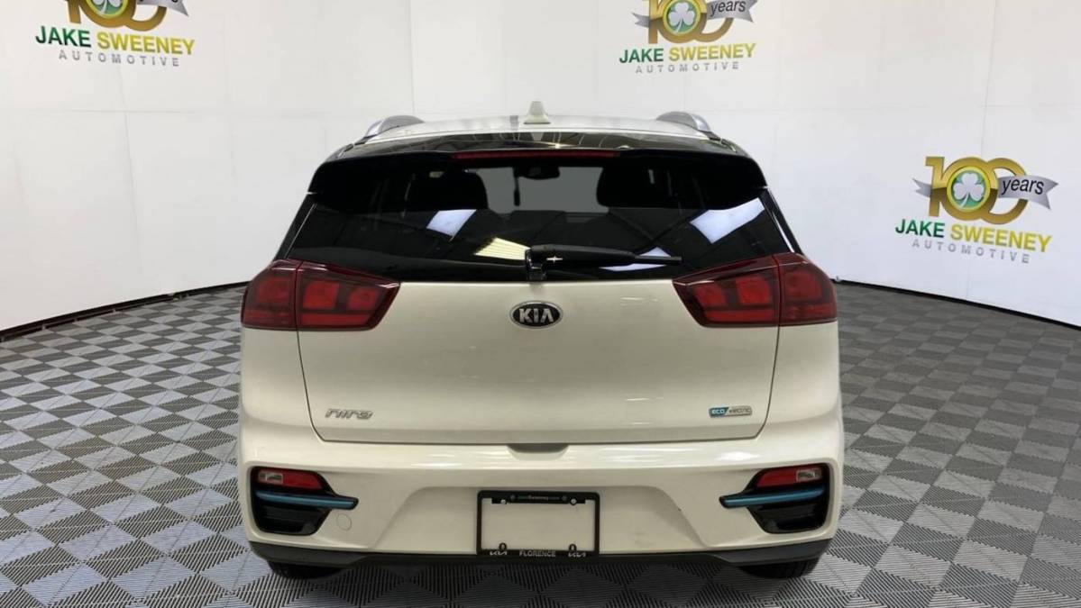 2021 Kia NIRO EV KNDCC3LG6M5105472