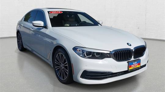 2019 BMW 5 Series WBAJB1C58KB375103