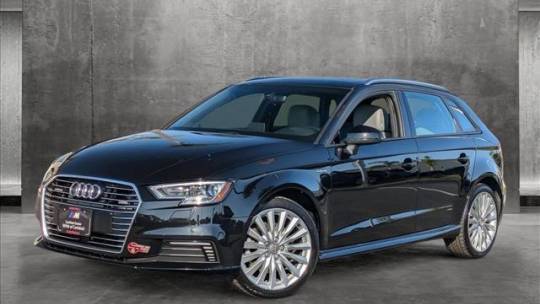 2017 Audi A3 Sportback e-tron WAUUPBFF5HA108444