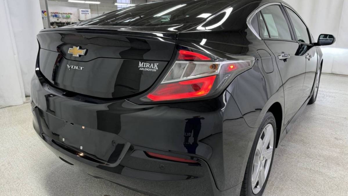 2018 Chevrolet VOLT 1G1RC6S53JU148818