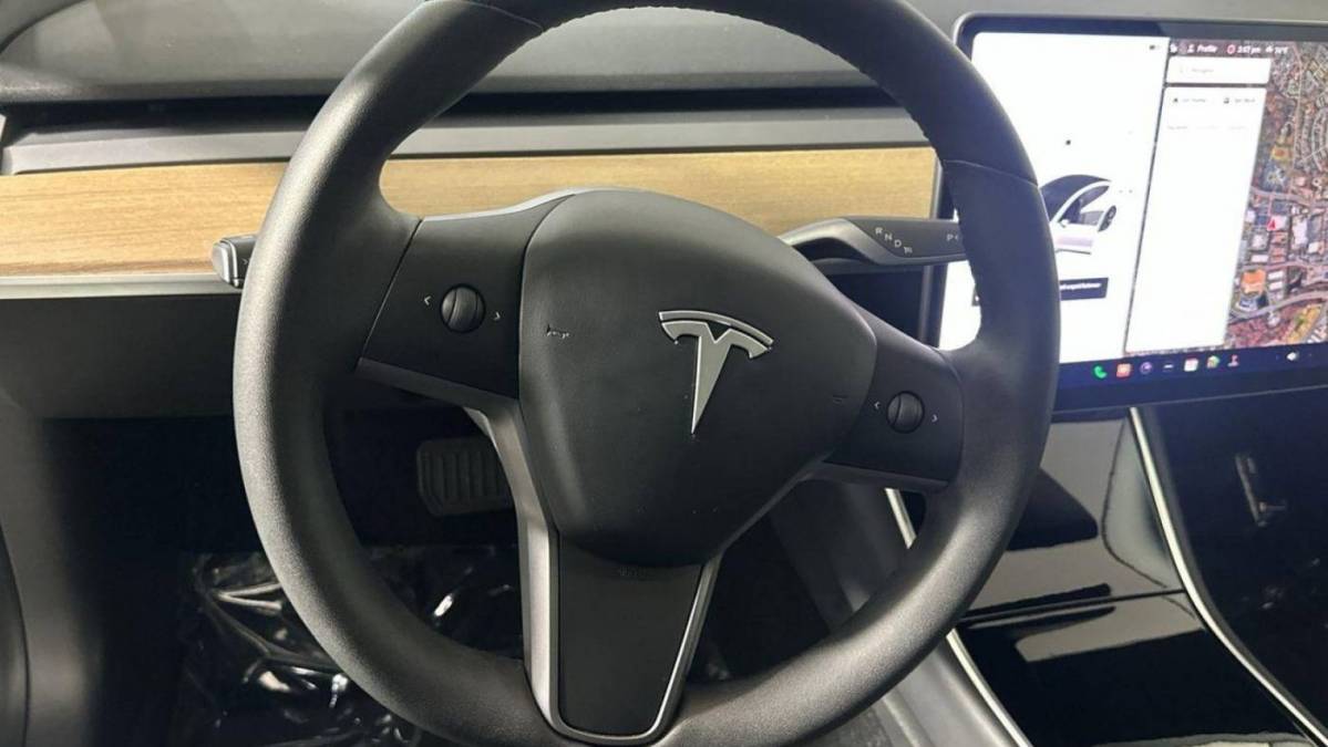 2020 Tesla Model 3 5YJ3E1EB7LF770328