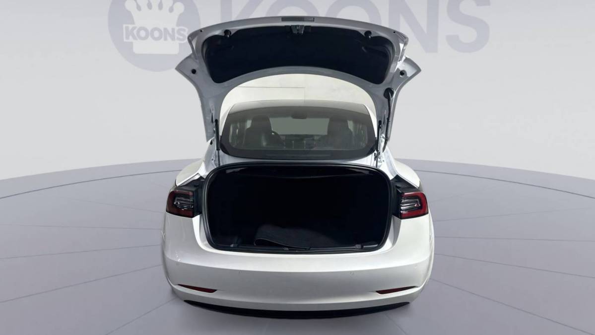 2020 Tesla Model 3 5YJ3E1EB7LF770328