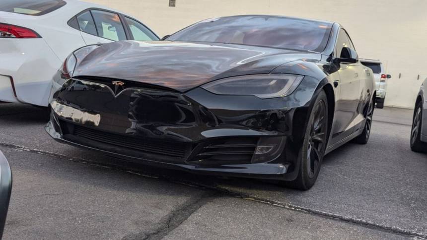 2017 Tesla Model S 5YJSA1E16HF215134