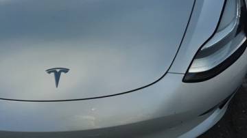 2020 Tesla Model 3 5YJ3E1EA5LF660529