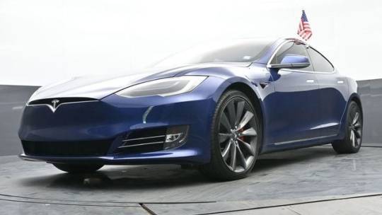 2017 Tesla Model S 5YJSA1E42HF187391