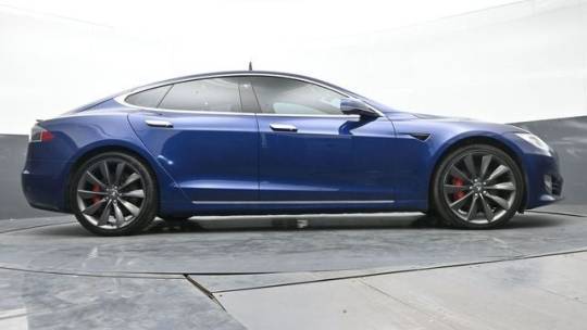 2017 Tesla Model S 5YJSA1E42HF187391