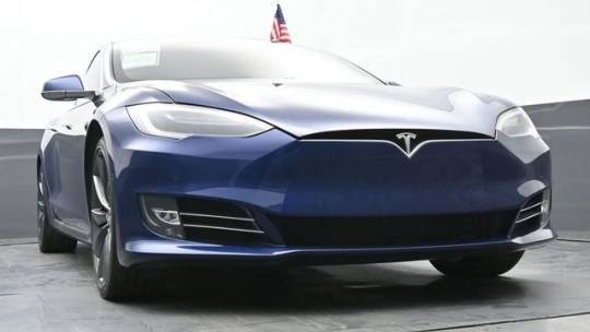 2017 Tesla Model S 5YJSA1E42HF187391