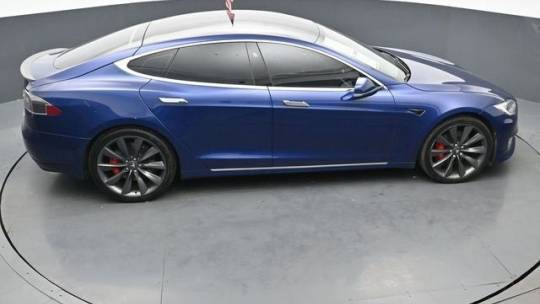 2017 Tesla Model S 5YJSA1E42HF187391