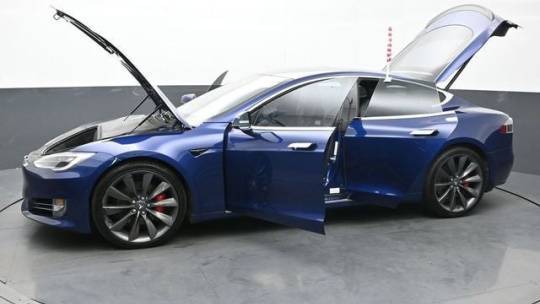 2017 Tesla Model S 5YJSA1E42HF187391