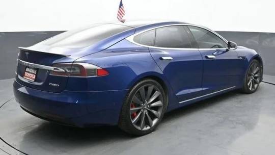 2017 Tesla Model S 5YJSA1E42HF187391