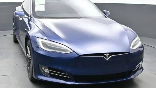 2017 Tesla Model S 5YJSA1E42HF187391