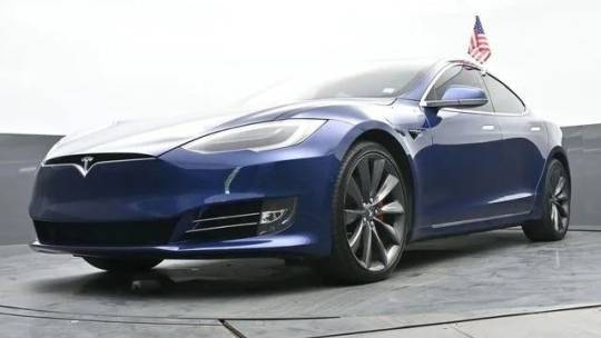 2017 Tesla Model S 5YJSA1E42HF187391