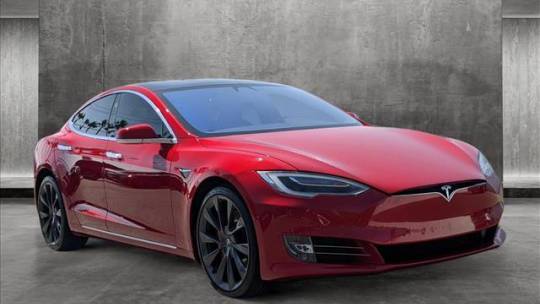 2018 Tesla Model S 5YJSA1E42JF263195