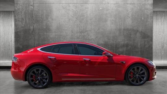 2018 Tesla Model S 5YJSA1E42JF263195