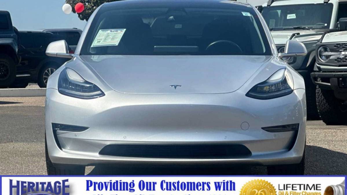 2018 Tesla Model 3 5YJ3E1EA3JF043921