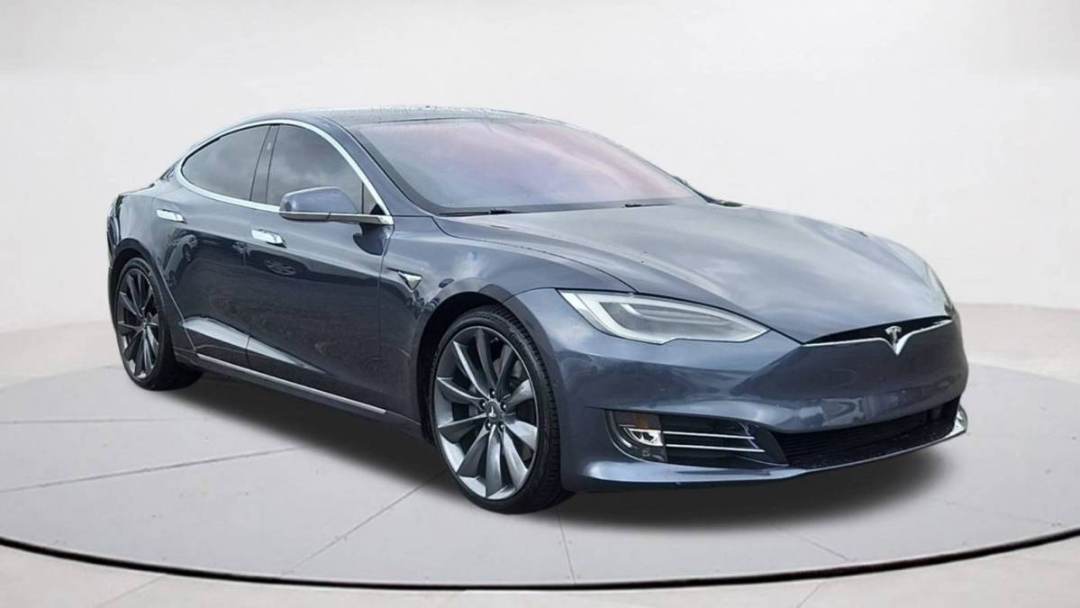 2019 Tesla Model S 5YJSA1E23KF338664