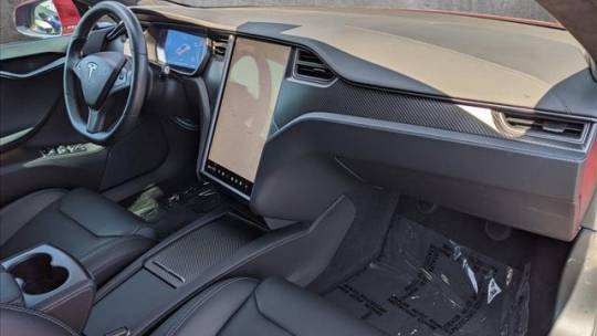 2018 Tesla Model S 5YJSA1E42JF263195